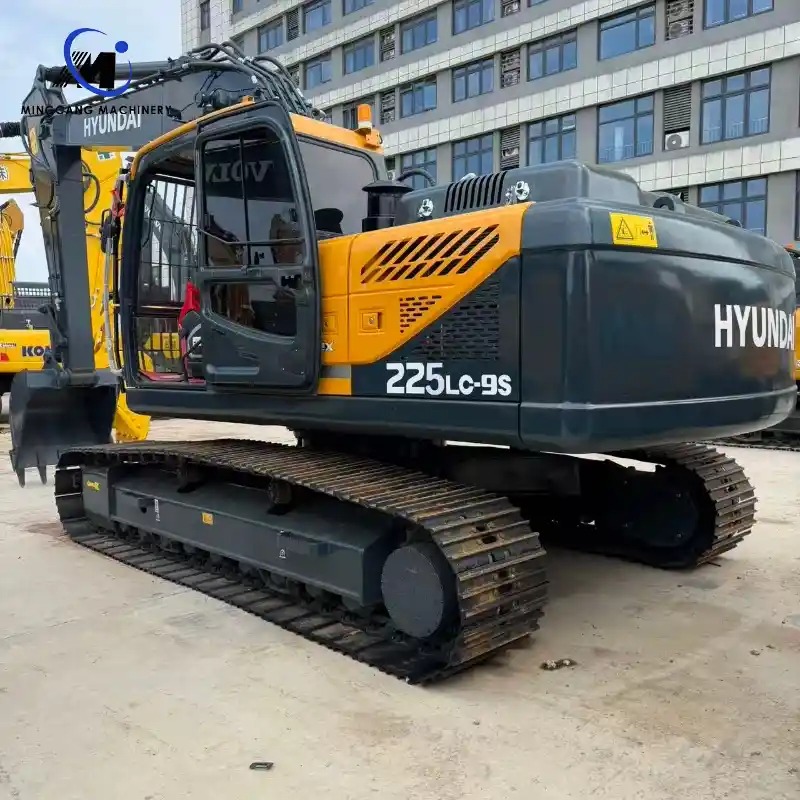 High quality used Hyundai R225LC-9S excavator with mechanical fuel pump