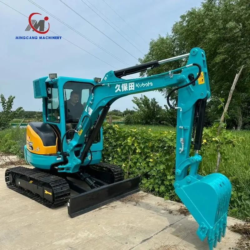 حفارة صغيرة مستعملة من طراز Kubota KX135 سعة 3.5 طن للبيع
