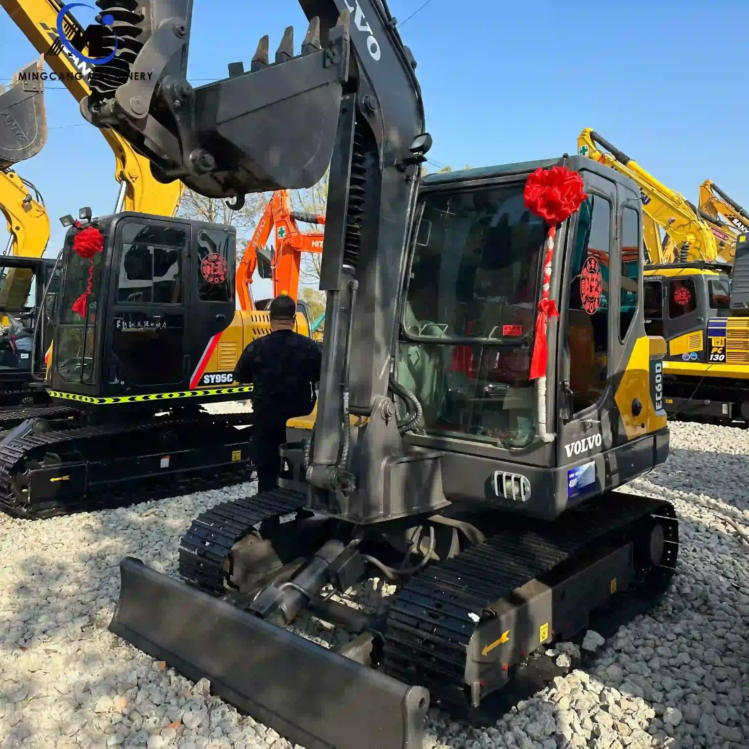 Продаётся 6-тонный экскаватор Volvo EC60D из Швеции.