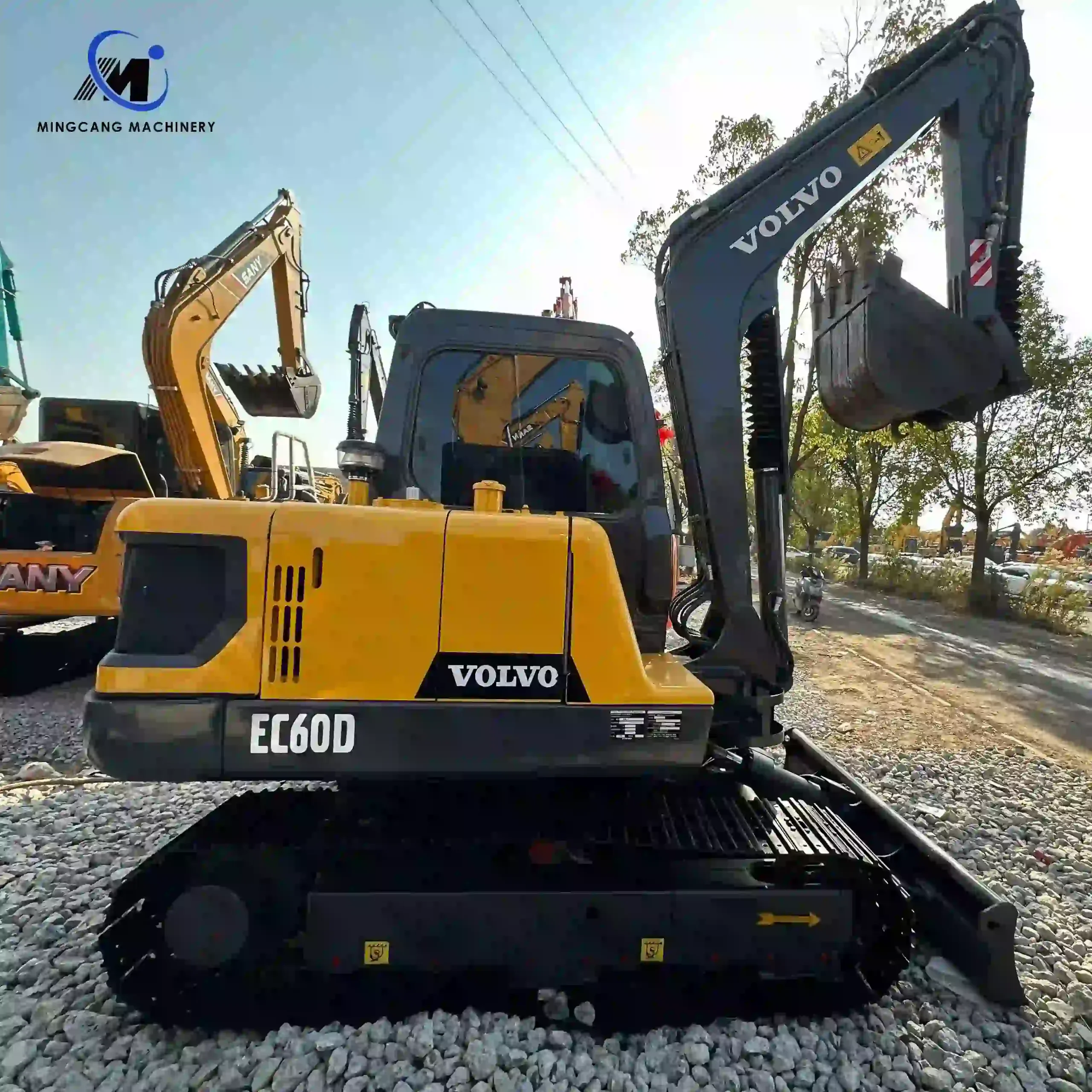 Продаётся 6-тонный экскаватор Volvo EC60D из Швеции.