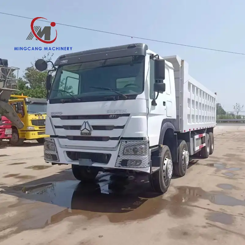 On Sale Second Hand HOWO 371 8x4 Tipper Truck Dump Truck for Construction