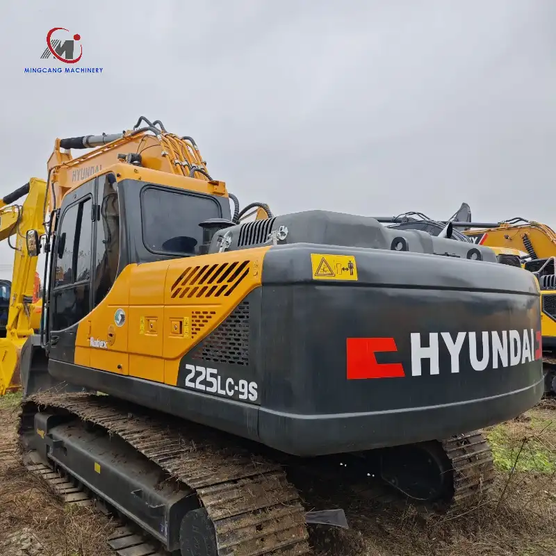 Used Hyundai excavator 225-9S 22ton excavator Korea For Sale