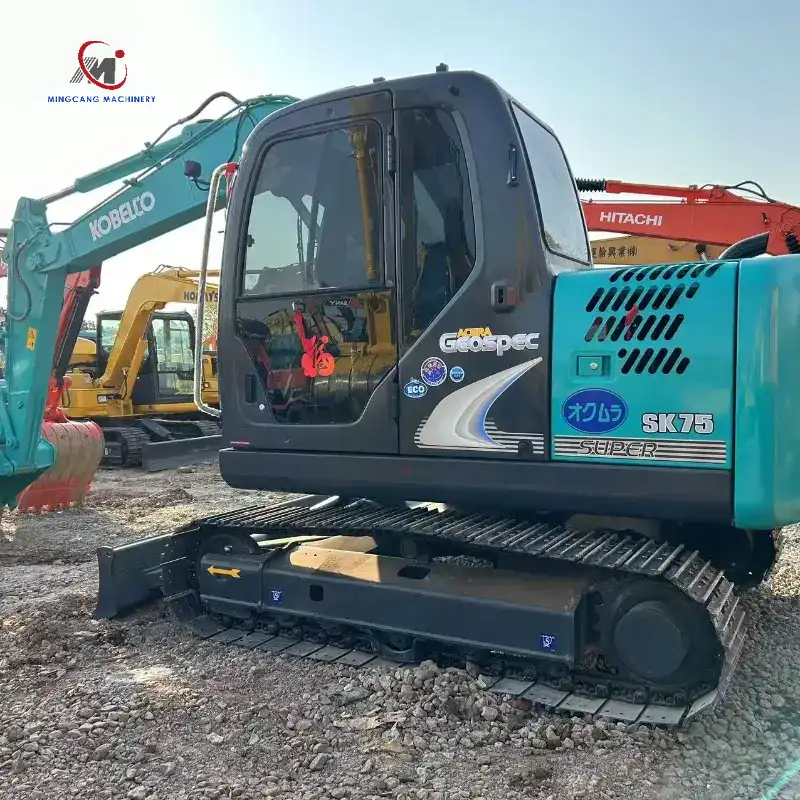 Used Kobelco sk75-8 Mini excavator 7ton Japan Excavator For Sale