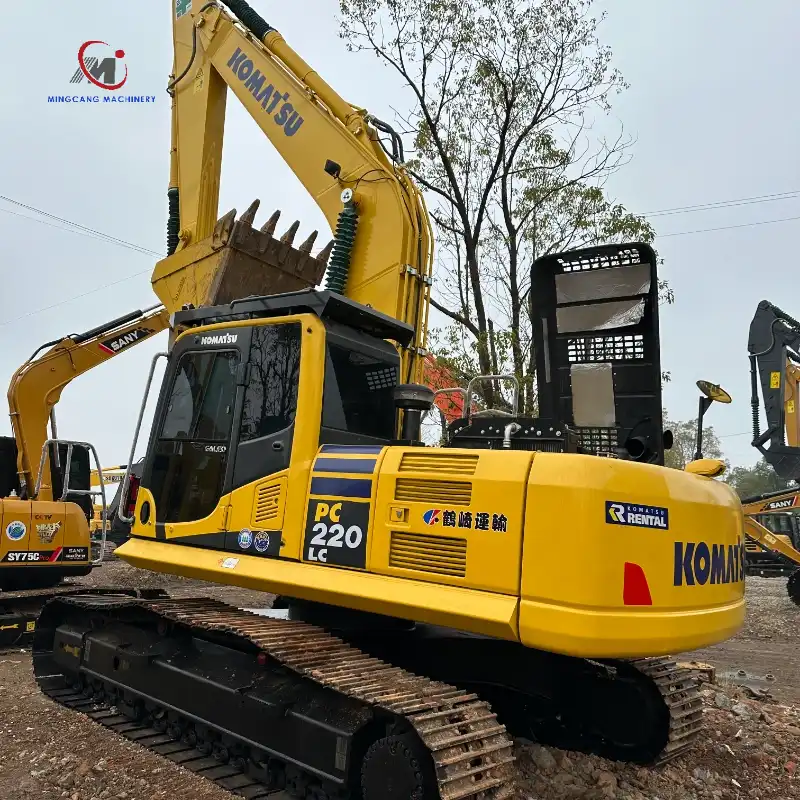 Used Komatsu PC220 22ton excavator Japan Brand excavator For Sale