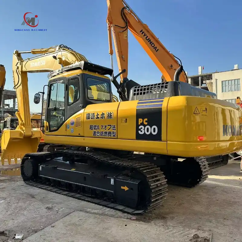 Used Komatsu PC300 30ton excavator Japan Brand excavator For Sale