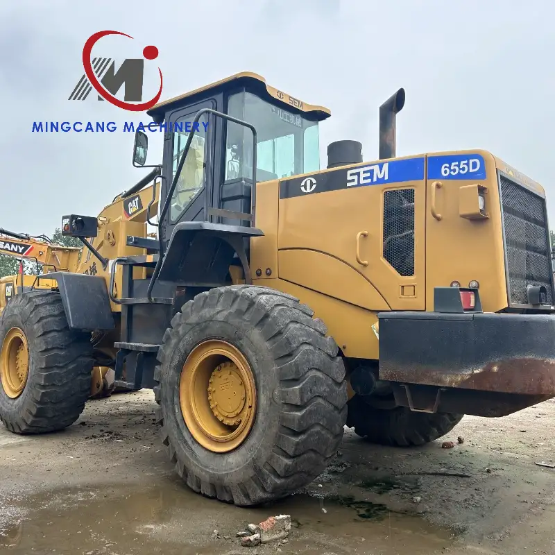 Cargadora de ruedas SEM655D original usada con capacidad de carga de 5 toneladas en venta