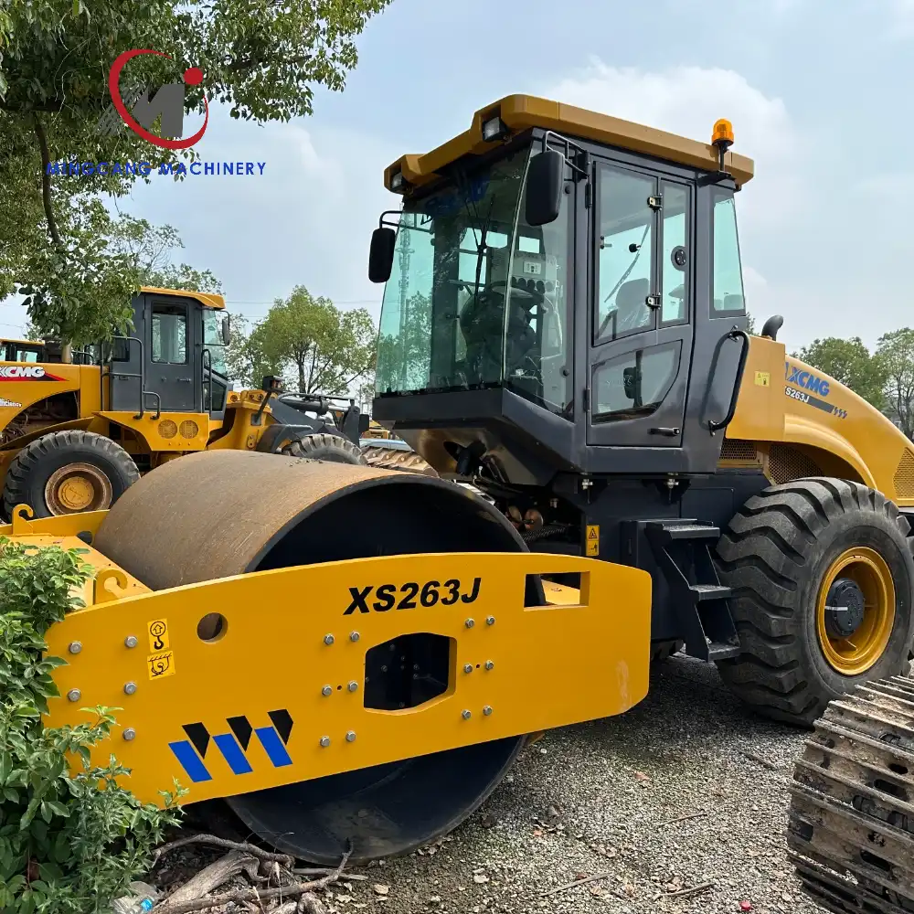 Compacteur vibrant monocylindre XS263J de 26 tonnes, compacteur d'occasion à vendre