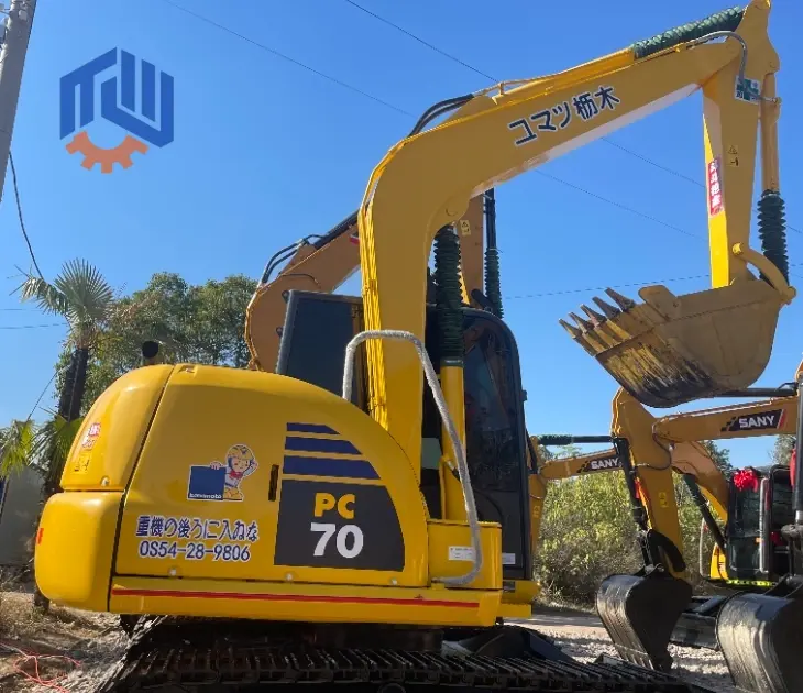 Certified Used Komatsu PC70 Fuel-Efficient Crawler