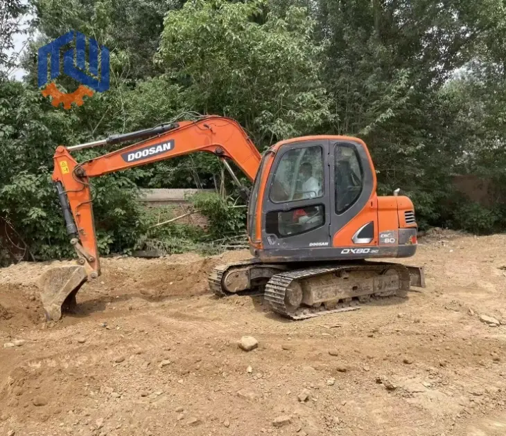 Crawler Doosan 80 used excavator hot sale low price