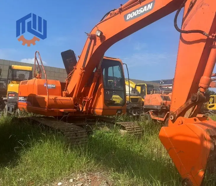 Гидравлический гусеничный экскаватор Doosan DH150 на продажу