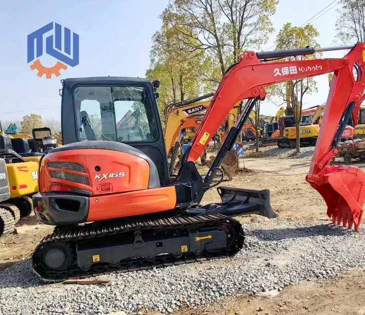 Kubota 165 used an Excavator for sale at a special price 99% brand new