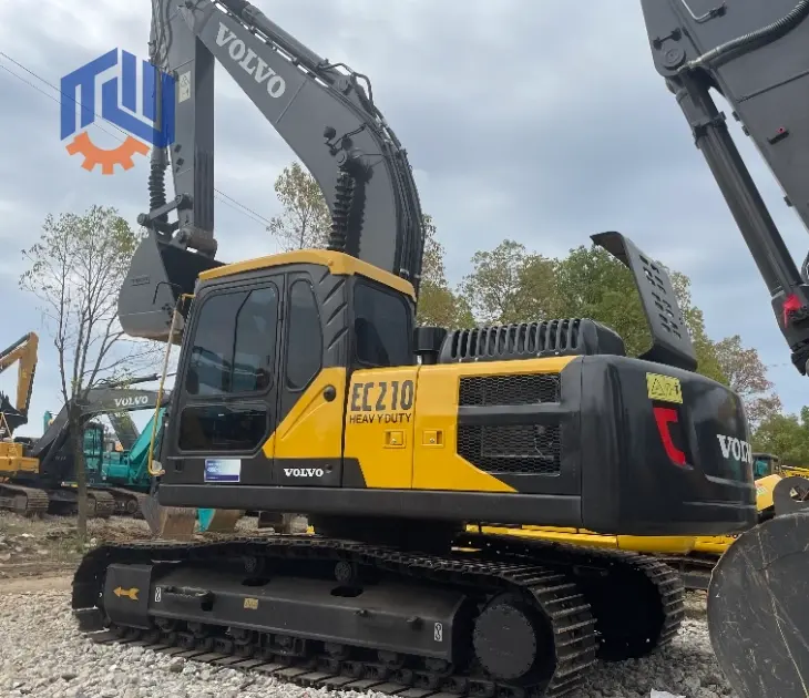 Средние гусеничные экскаваторы б/у Volvo EC210