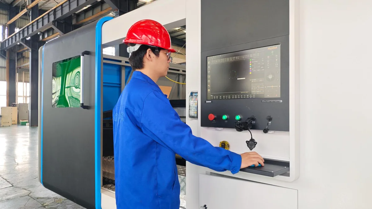 Exchange table laser cutting machine control system