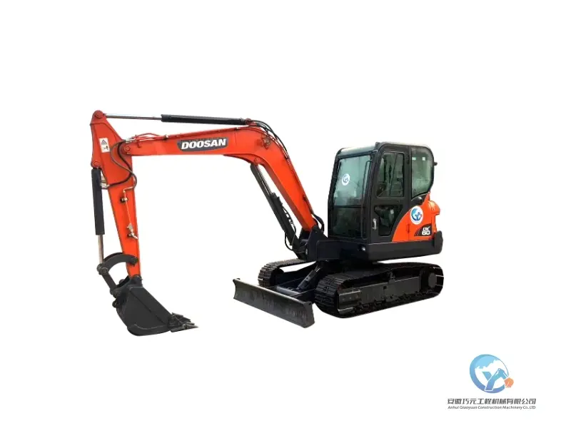 Used excavator Doosan DX60 (1)