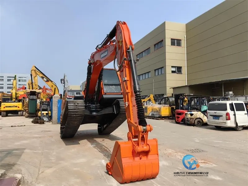 Used Excavator DOOSAN DX150LC-9C