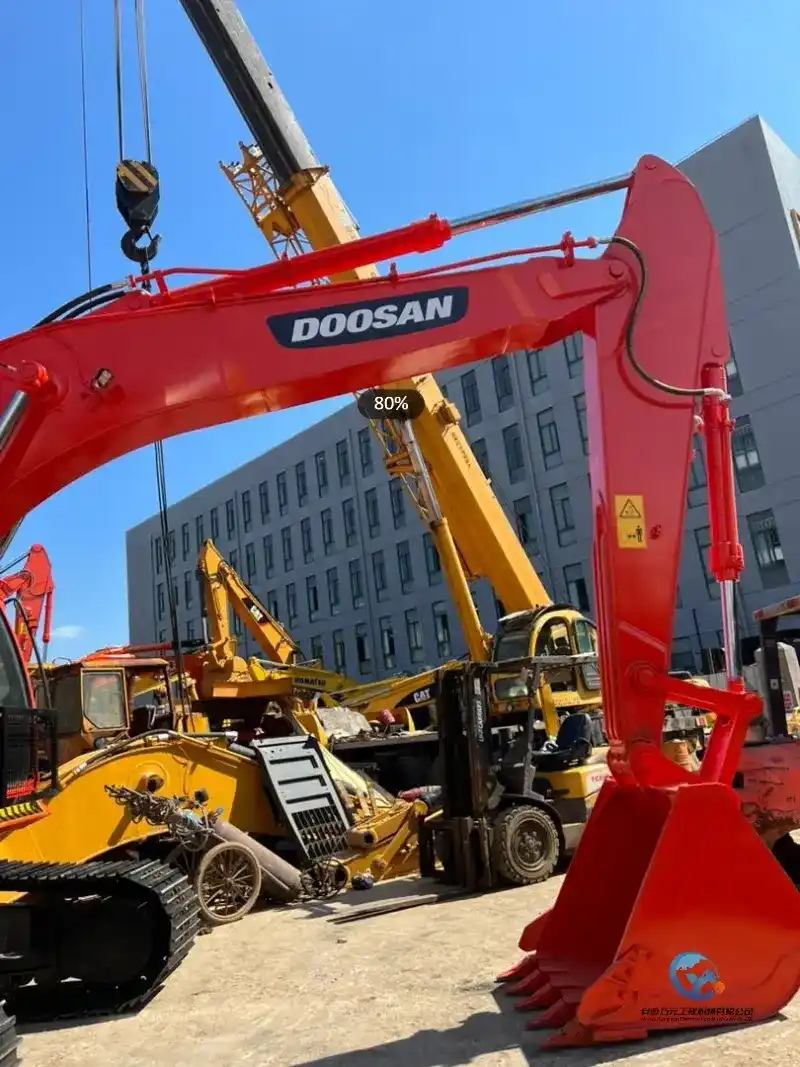 Used Excavator DOOSAN DX300LC-9C