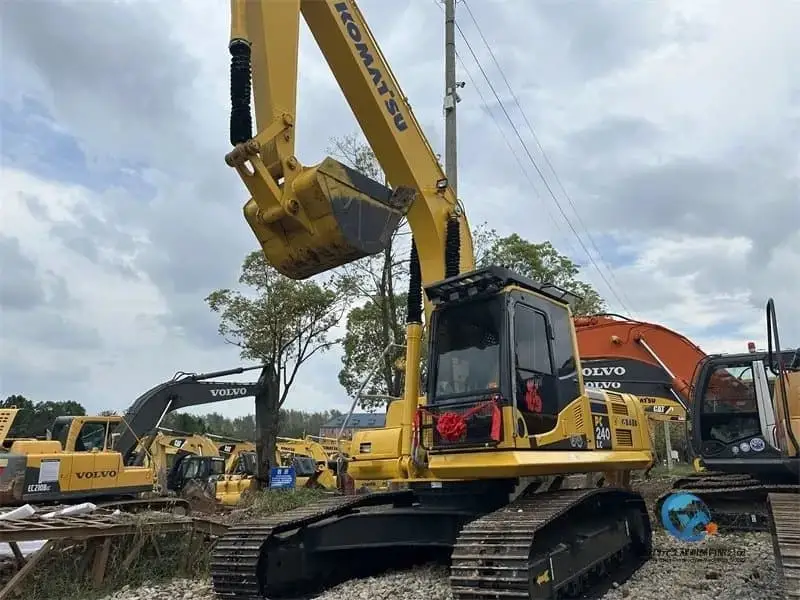 Used Excavator Komatsu PC240