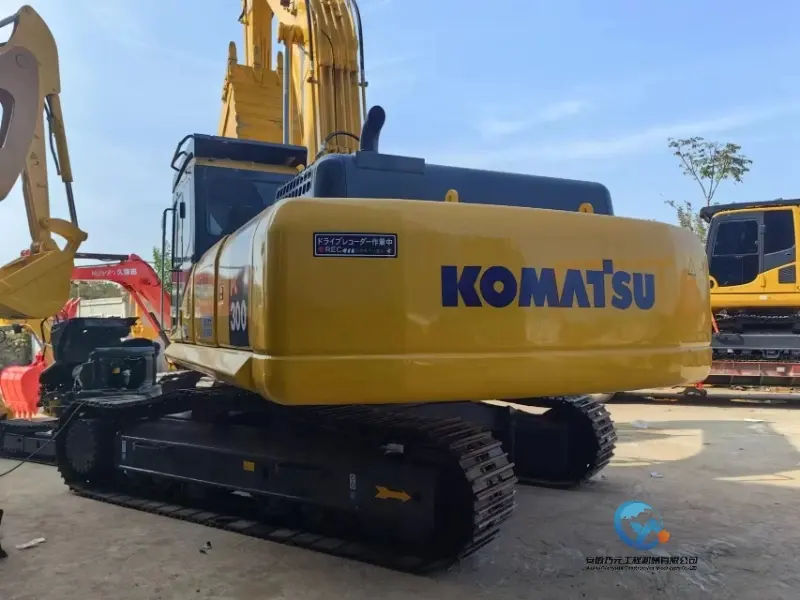 Used Excavator Komatsu PC300-7