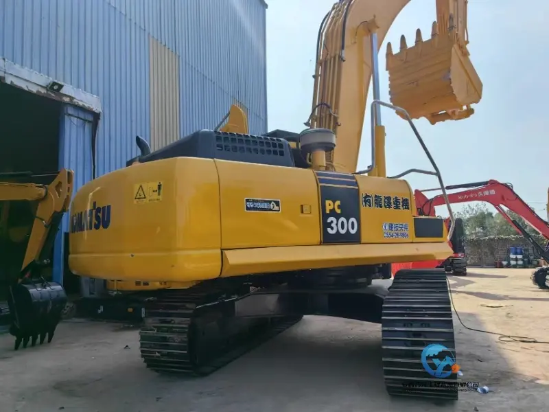 Used Excavator Komatsu PC300-7