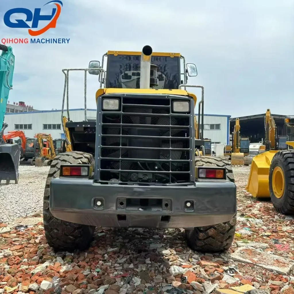 Used KOMATSU WA380 Loader backhoe