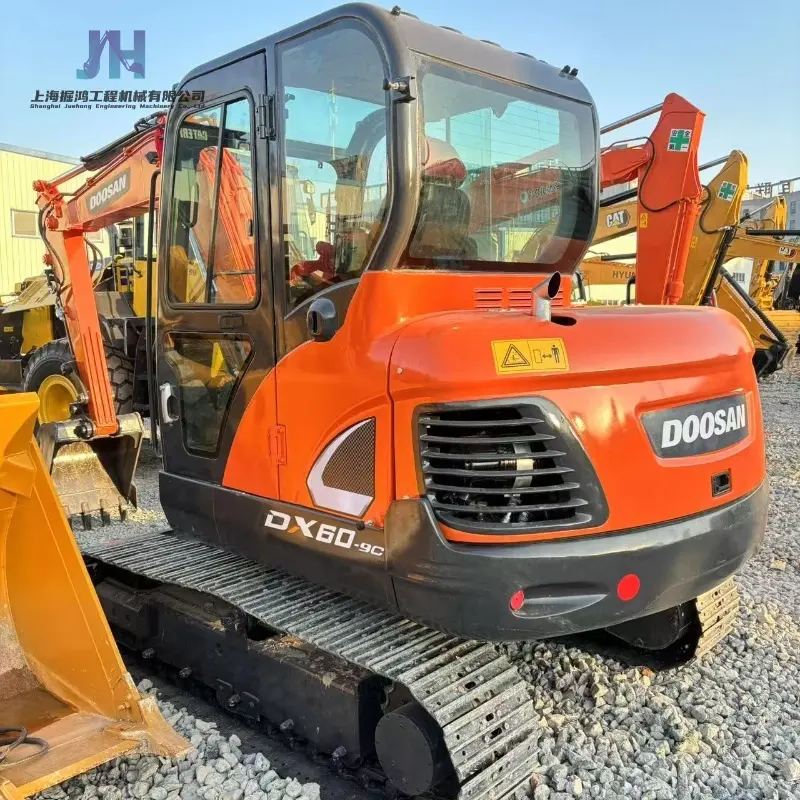 Used Doosan DX60-9C Compact Crawler Excavator (1)