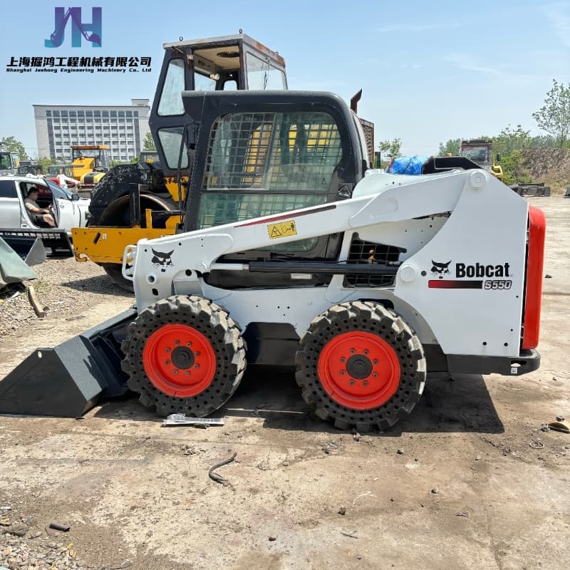 Robust Seamless Used Bobcat S550 Skid-Steer Loader Construction Equipment For Sale