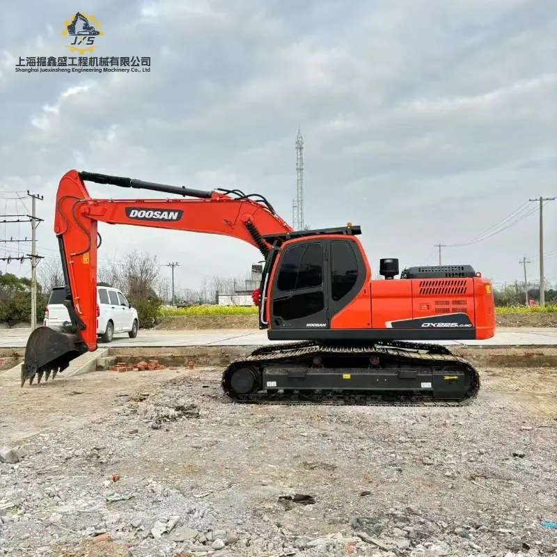High Cost Performance Used DOOSAN DX225LC-9C Medium Crawler Machine Global Supply