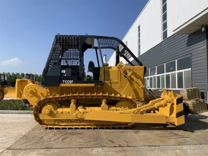 TY220F Bulldozer