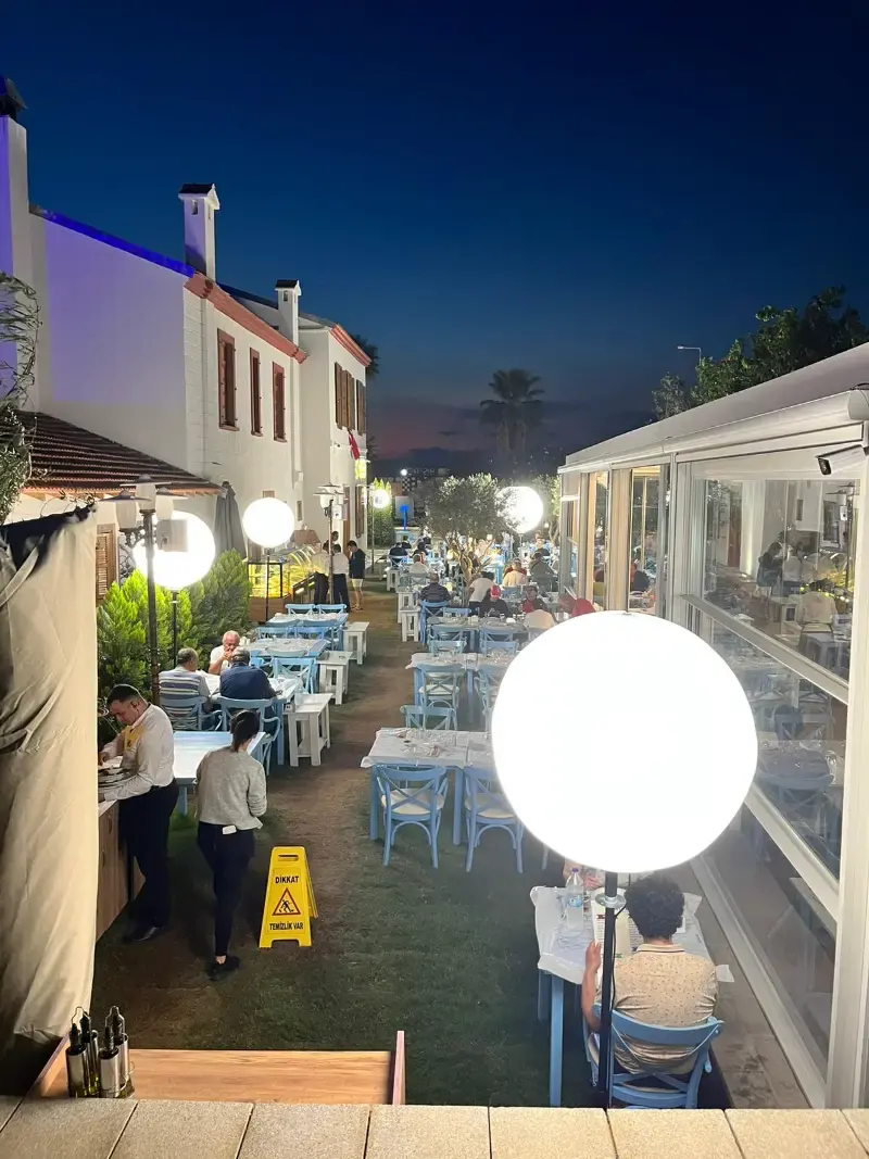 Grade Lighting Event Light