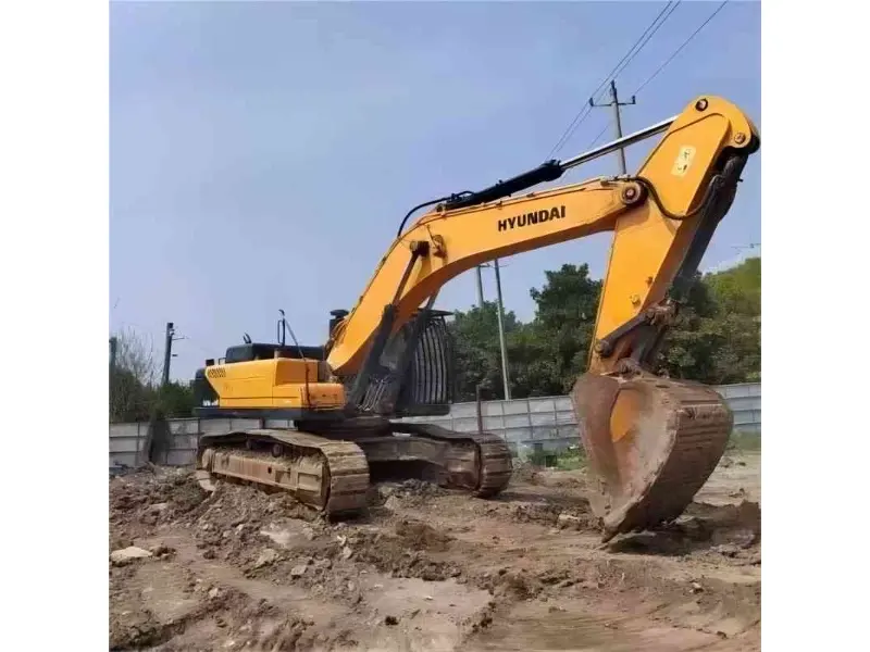 Used Hyundai 520 Excavator