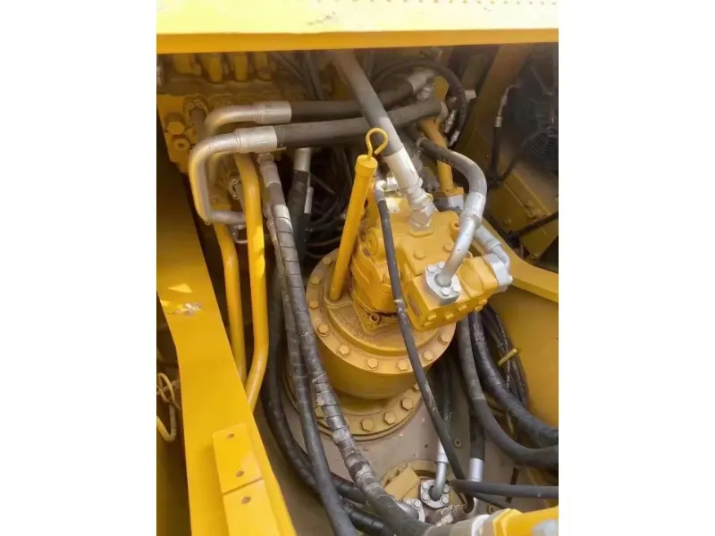 CAT 326D2 Excavator