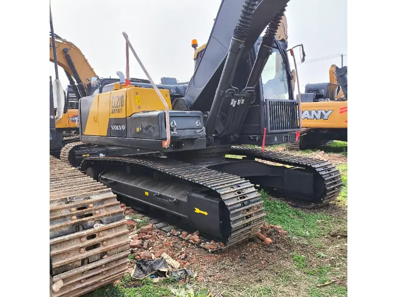 Volvo EC210