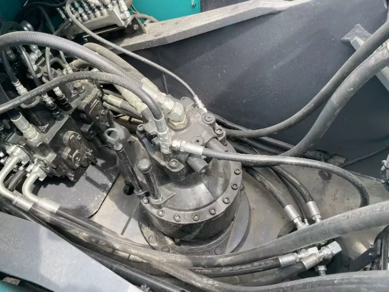 Used Kobelco SK260L Excavator
