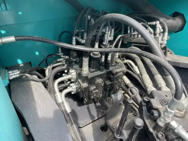 Used Kobelco SK260L Excavator