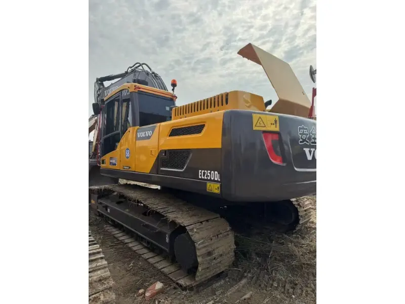 Volvo EC250 Excavator