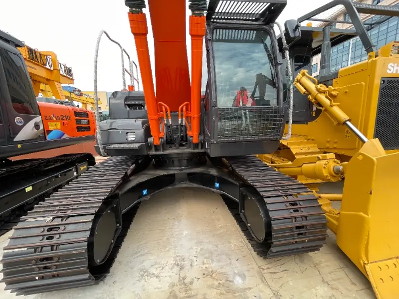 Used Hitachi ZX200 Excavator