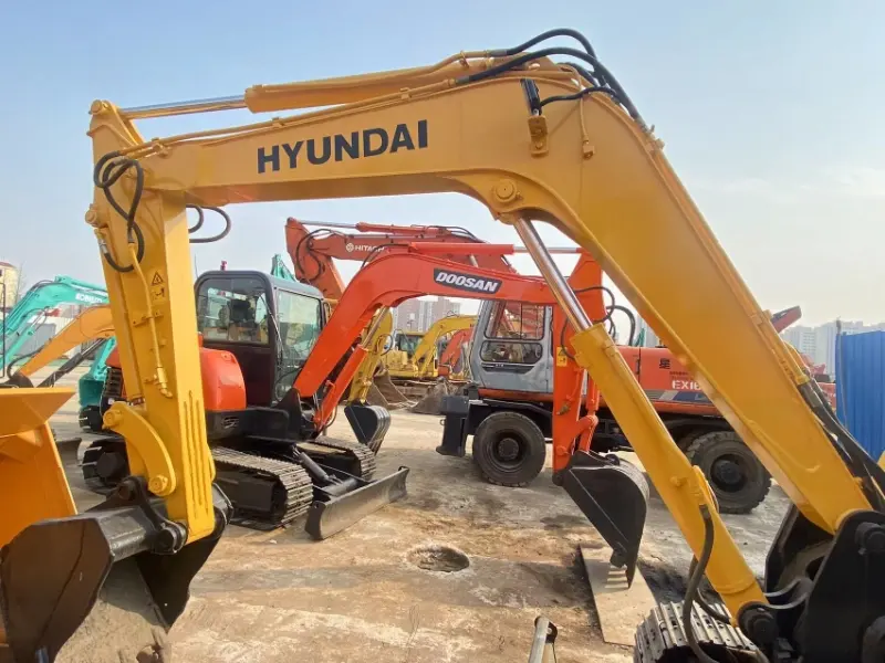 Used Hyundai 60-7 Excavator