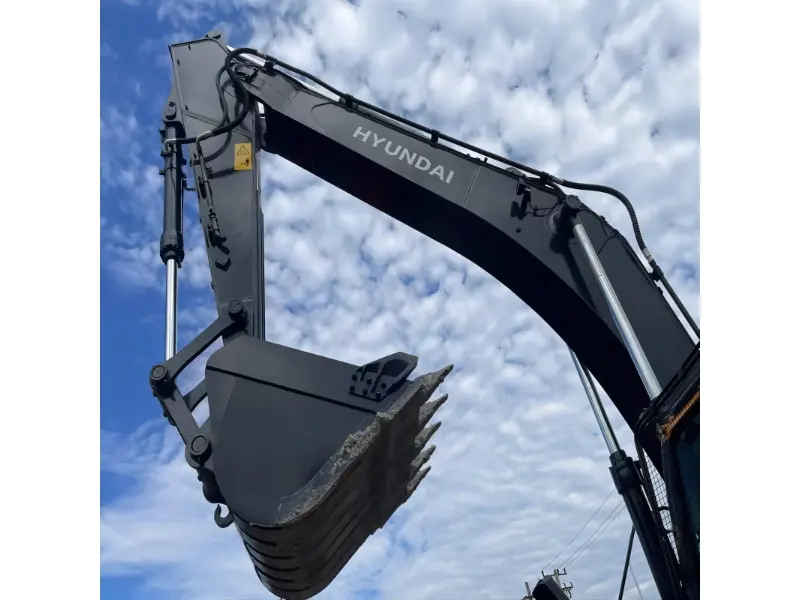 Used Hyundai 305-9 Excavator
