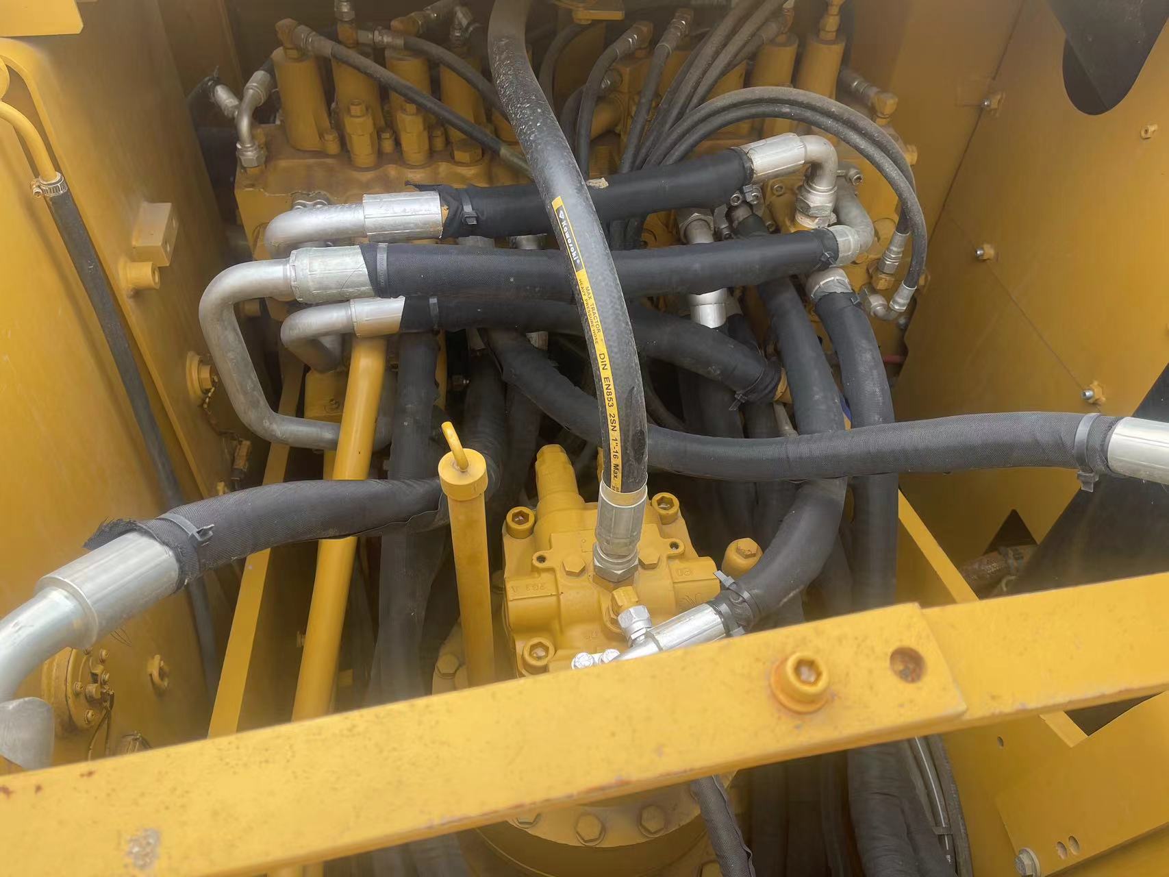 Cat 320D2L Excavator