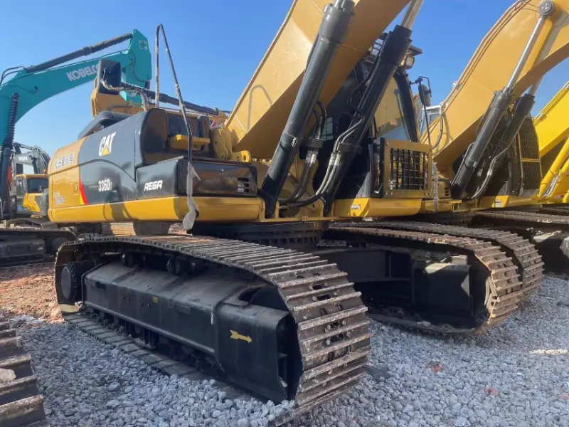 CAT 320D2L Excavator