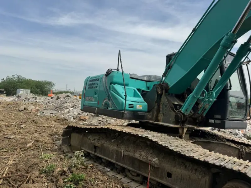 Used Kobelco SK210-10 Excavator