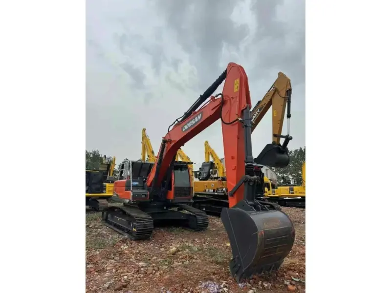 Doosan 300LC-9