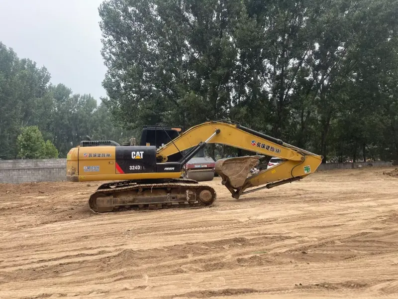 Escavadeira Caterpillar 324D2L
