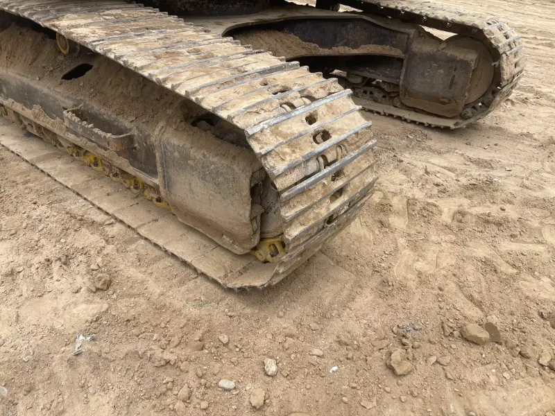 Escavadeira Caterpillar 324D2L