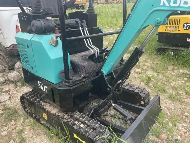 Kubeoco SK17 Mini Excavator