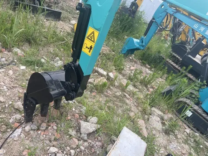 Kubeoco SK17 Mini Excavator