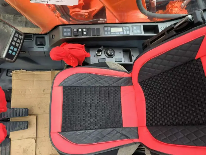 Doosan DX150LC Excavator