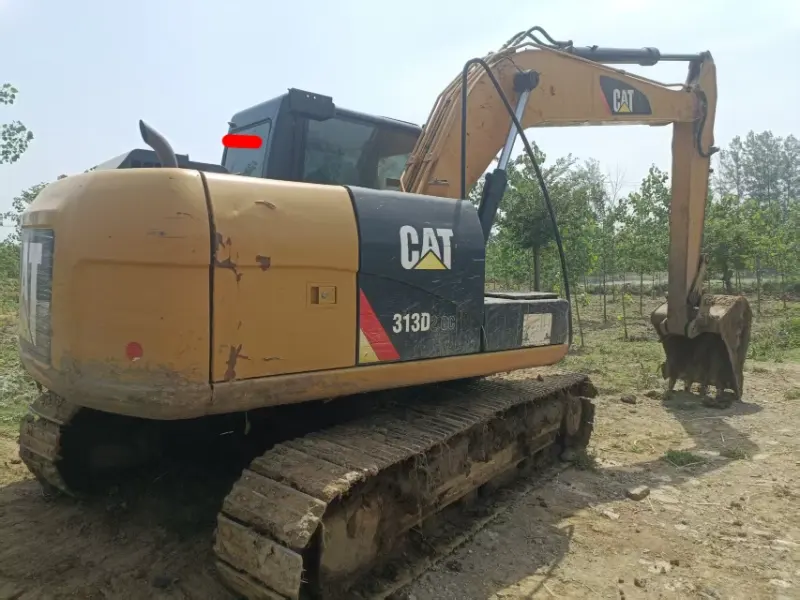 حفارة CAT 313D2GC