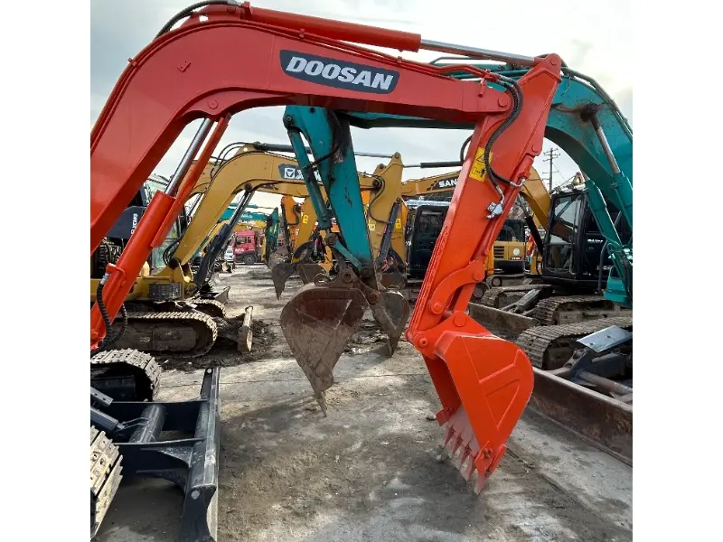 Doosan DX60-9C Excavator