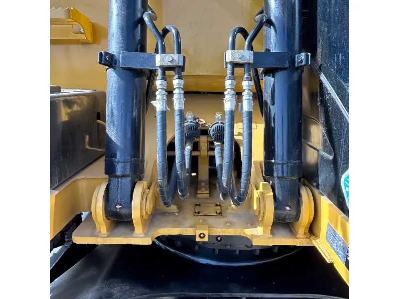 Excavatrice Caterpillar 312D2GC